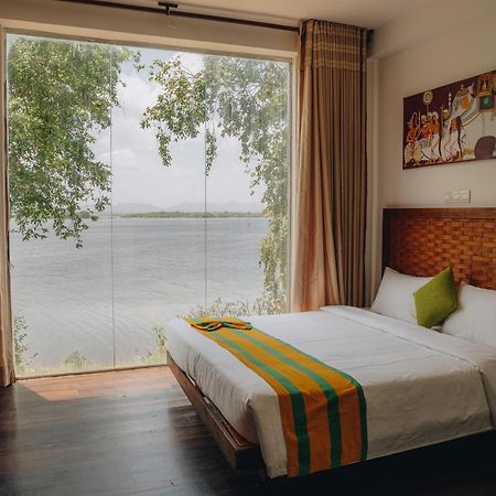 טיסמהרמה Yala Oga Reach Hotel מראה חיצוני תמונה