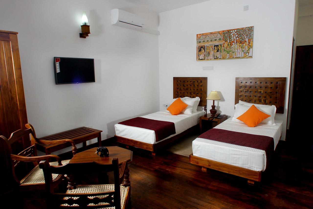 טיסמהרמה Yala Oga Reach Hotel מראה חיצוני תמונה