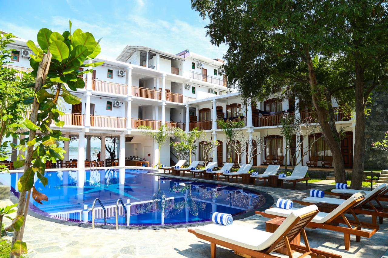 טיסמהרמה Yala Oga Reach Hotel מראה חיצוני תמונה